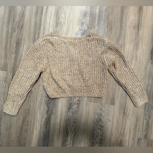 OAK + FORT CROPPED CHENILLE KNIT CARDIGAN IN MOCHA MERINGUE - Picture 2 of 6